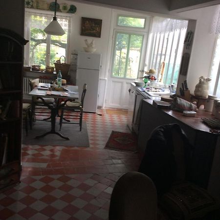 La Chambre De La Tour Orbais エクステリア 写真