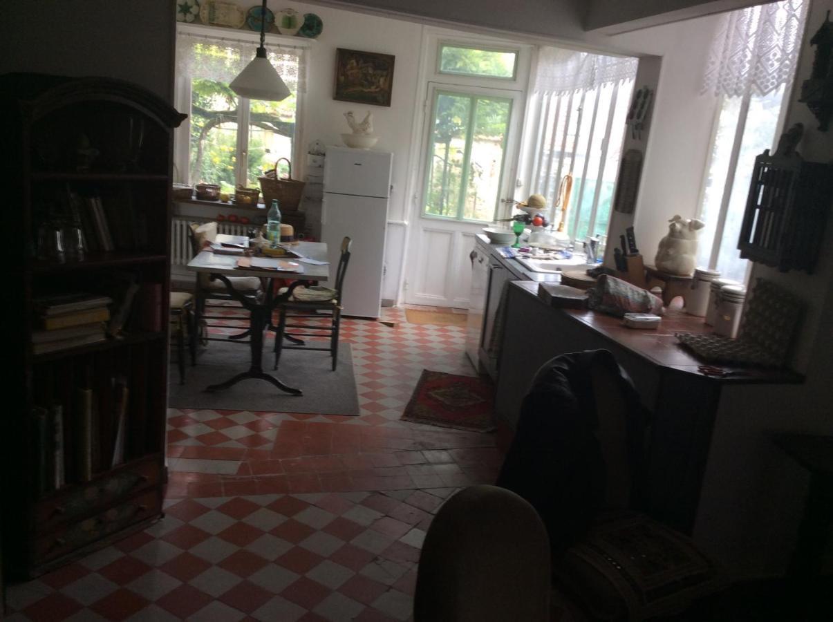 La Chambre De La Tour Orbais エクステリア 写真